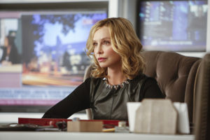 Supergirl -- "The Adventures Of Supergirl" -- Image SPG201b_0297 -- Pictured: Calista Flockhart as Cat -- Photo: Bettina Strauss/The CW -- é 2016 The CW Network, LLC. All Rights Reserved