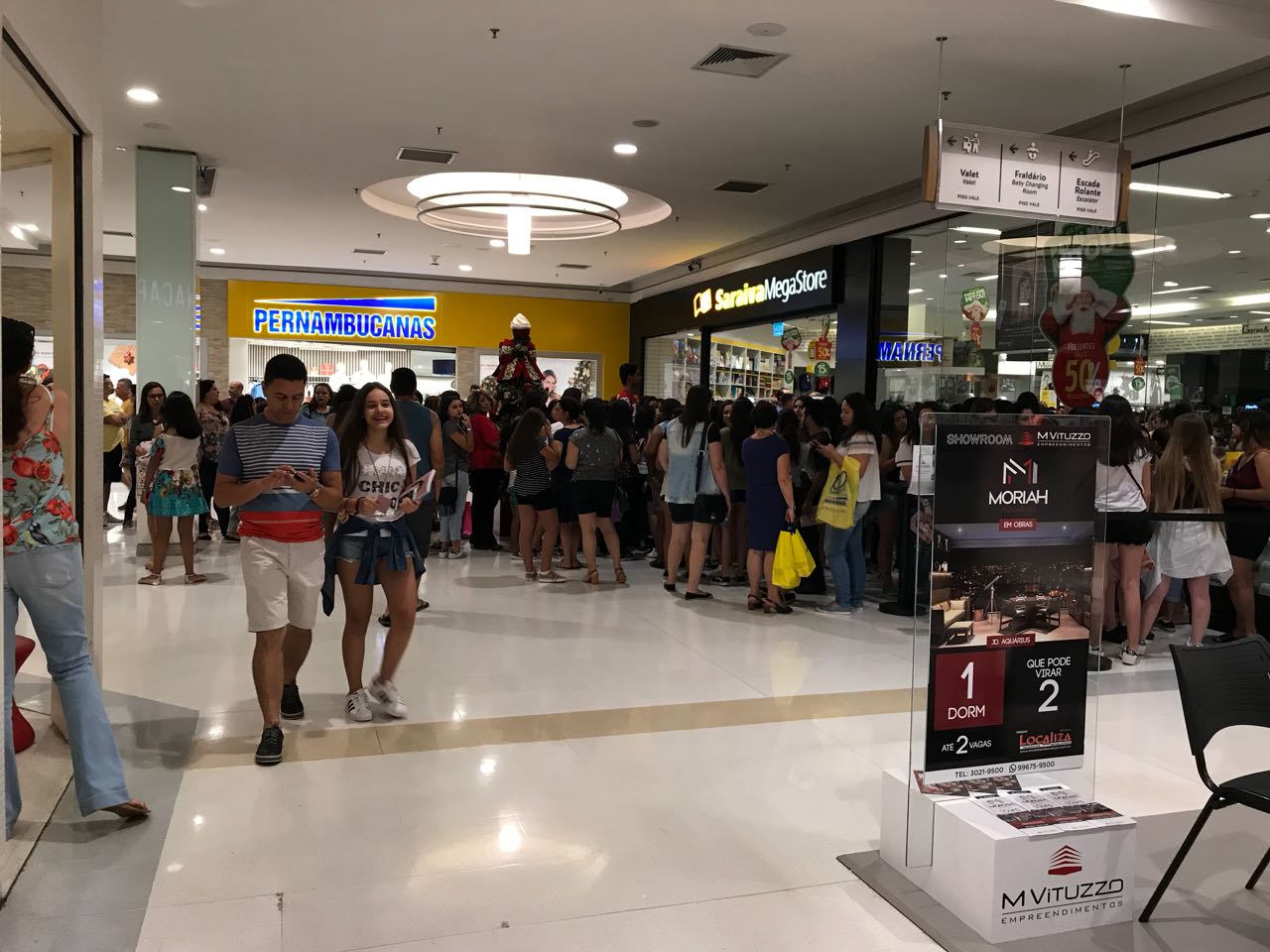 Lançamento de "A Vida sem filtros", com a Nah Cardoso