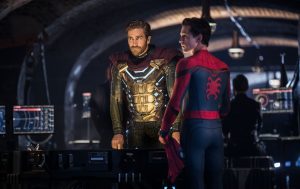 homem-aranha: longe de casa. peter parker e mysterio
