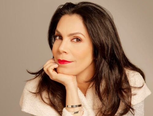 Jaqueline Vargas, autora de Sessão de Terapia