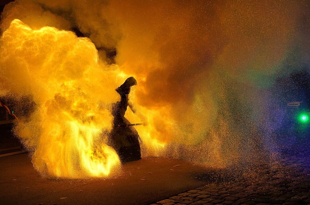 Fui eu quem nos incendiou, mas eu não queria