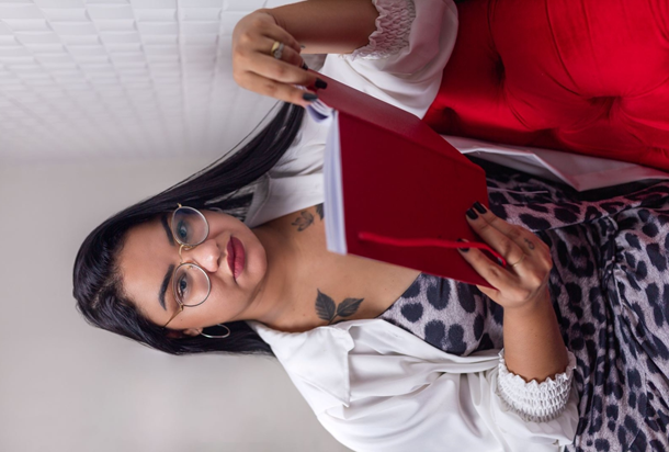 A filha primitiva, de Vanessa Passos, vence a 6ª edição do Prêmio Kindle de Literatura