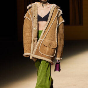 Coach desfila a coleção fall 2022 sob o tema "Somewhere In America"