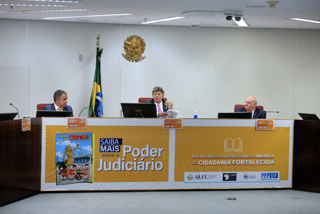 Turma da Mônica ajuda a explicar funcionamento da Justiça brasileira e combater desinformação