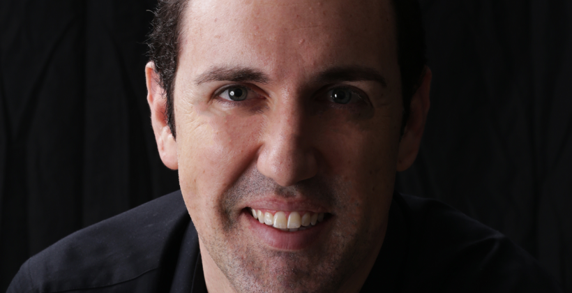 Sociólogo lança livro sobre a pandemia no Brasil