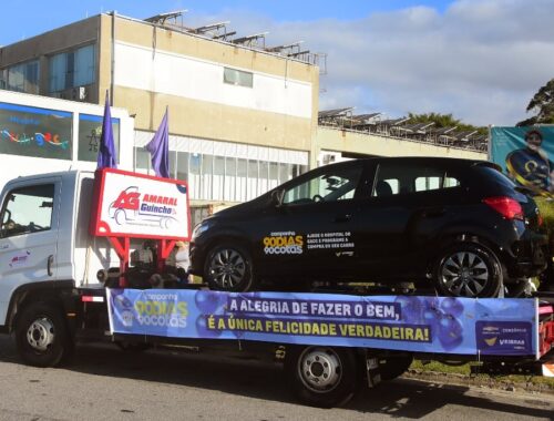 Concessionária Veibras entrega carro zero ao Hospital do GACC