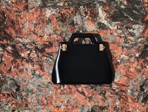Ferragamo apresenta: Bolsa Wanda para primavera-verão 2023