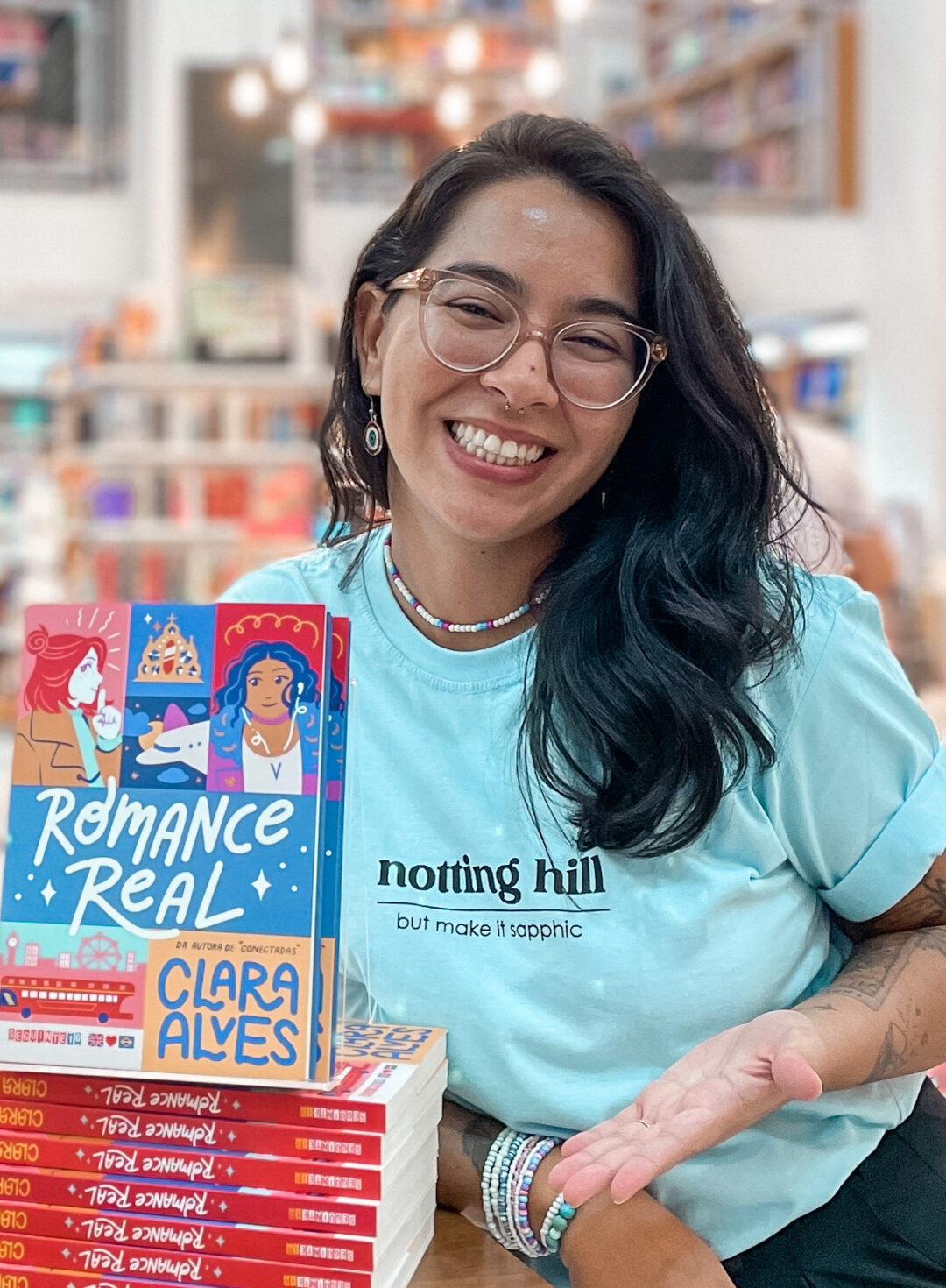 Direitos de 'Romance Real', da escritora best-seller Clara Alves, são vendidos para os Estados Unidos