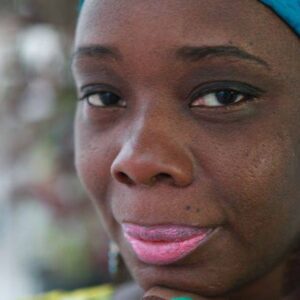 Novo livro de Teresa Cárdenas aborda a relação de afeto entre avô quilombola e sua neta em história sobre ancestralidade