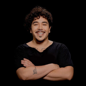 Gui Giannetto mostra versatilidade ao conciliar atuação em “Disney Magia e Sinfonia” com gravações de “O Maníaco do Parque”