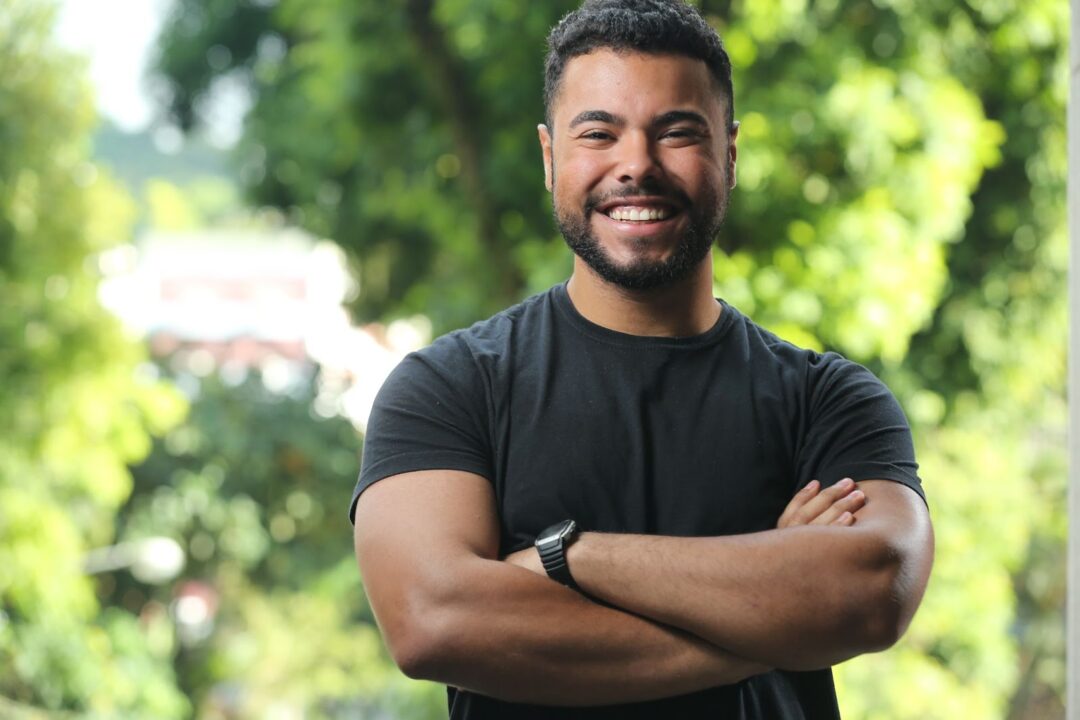 Juan Jullian é semifinalista do prêmio Jabuti