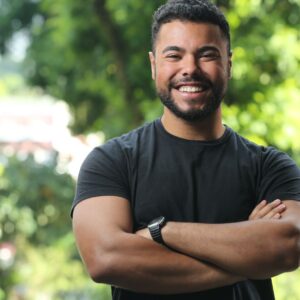 Juan Jullian é semifinalista do prêmio Jabuti