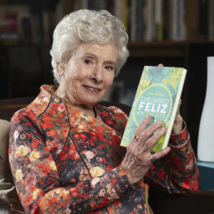 Autora centenária compartilha 5 resoluções de Ano Novo de quem já viveu 100 anos