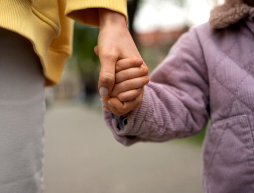 4 livros sobre adoção para ler com crianças e adolescentes