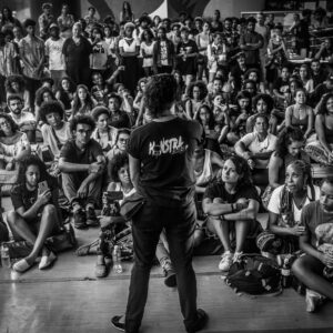 Poesia em Presença - Entre Cenas, Slam, Spoken Word e Rap ocupa o Instituto Tomie Ohtake