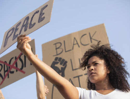 10 leituras enriquecedoras para o Dia do Combate à Discriminação Racial