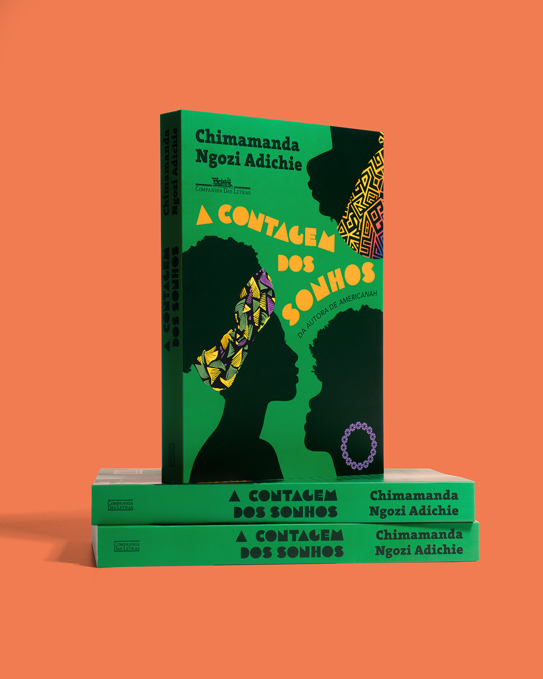Ela está de volta: conheça o novo livro de Chimamanda Ngozi Adichie